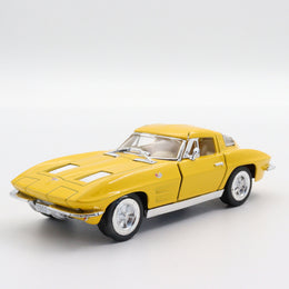 1963 Corvette Sting Ray Model Car|Scale 1:36 Diecast for Collectors|Classic Vintage Car|Pull Back Car Toy for Boys|Metal Yellow Car for Dad