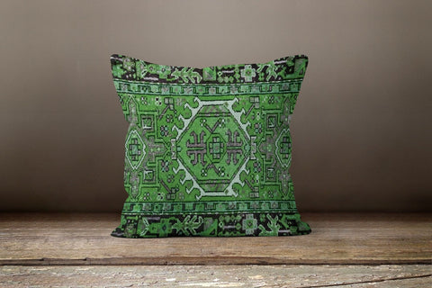 Digital Print Southwestern Pillow Cover|Rug Kilim Design Pillow Cushion Case|Worn Looking Aztec Print Ethnic Home Decor|Authentic Pillow Top