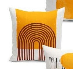 Set of 4 Abstract Pillow Covers and 1 Table Runner|Geometric Home Decor|Round Shapes and Stripes Tablecloth|Onedraw Cushion and Runner Set
