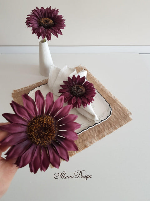 Sunflower Napkin Ring|Colorful Floral Napkin Holder|Farmhouse Emerald Kitchen Table Decor|Summer Wedding Table Top Setting|Spring Tablescape