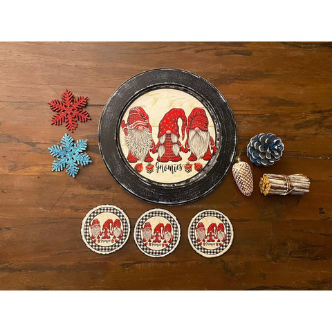 Gnomies Wooden Tray, Coaster Set|Hand Painted Tray|Winter Table Decor|Dwarf Santa Acrylic Paint Plate|Round Serving Tray|Xmas Gift for Her