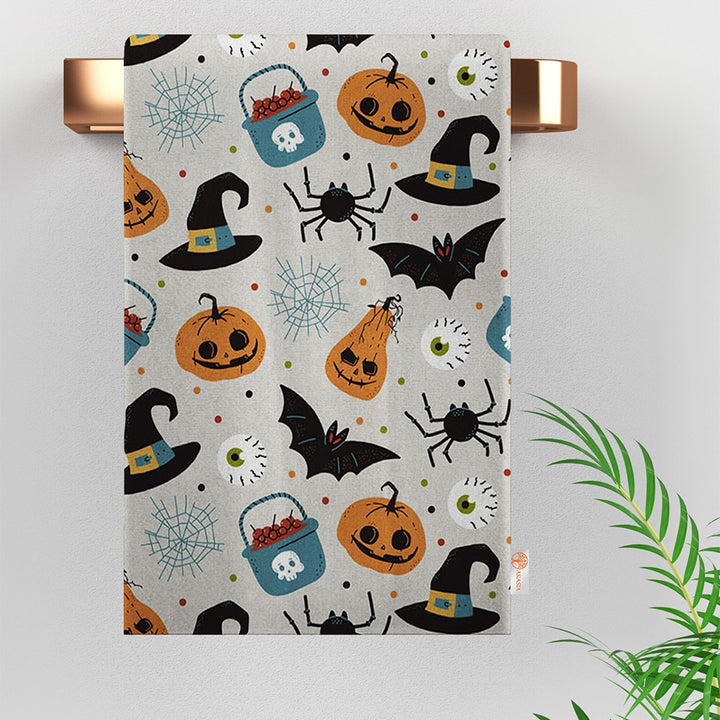 Halloween Tea Towel|Carved Pumpkin and Black Cat Dish Towel|Witch Hat Print Rag|Scary Dishcloth|Autumn Dust Remover and Cleaning Cloth