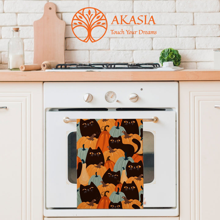 Halloween Tea Towel|Pumpkin and Black Cat Dish Towel|Happy Halloween Rag|Trick or Treat Dishcloth|Autumn Dust Remover and Cleaning Cloth
