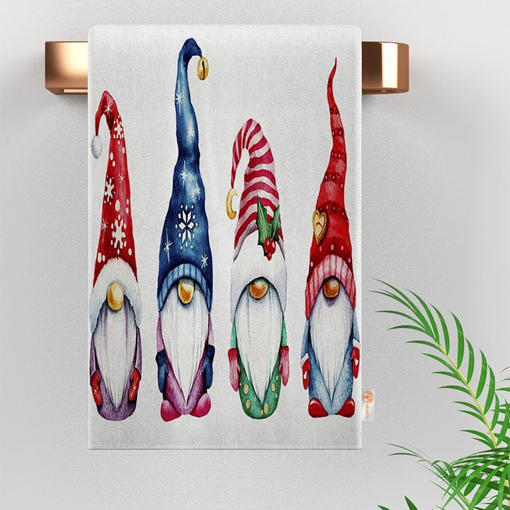 Gnome Hand Towel|Santa Tea Towel|Xmas Trend Dishcloth|Winter Kitchen Towel|Eco-Friendly Rag|Cleaning Cloth|Dust Remover|Farmhouse Dishcloth