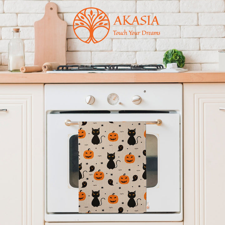 Halloween Tea Towel|Carved Pumpkin and Black Cat Dish Towel|Watercolored Halloween Dishcloth|Autumn Dust Remover and Cleaning Cloth