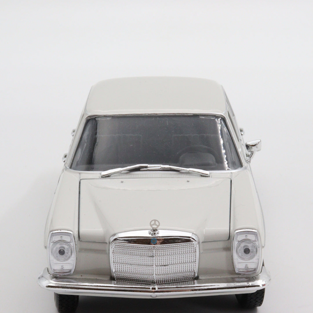 Welly Mercedes Benz 220 Model Car|Vintage Model Collectible Car|Old Classic White Metal Model Toy|Scale 1/24 Diecast Car Collection for Men