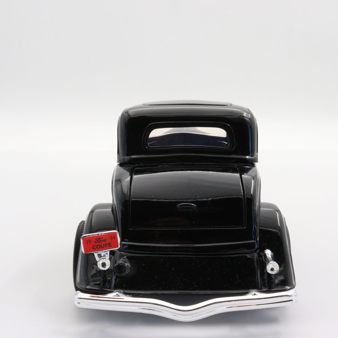 1932 Ford Coupe|Scale 1:24 Diecast Vintage Model Car|Classic Old Car|Collectible Metal Black Car for Collectors|Nostalgic Gift for Grandad