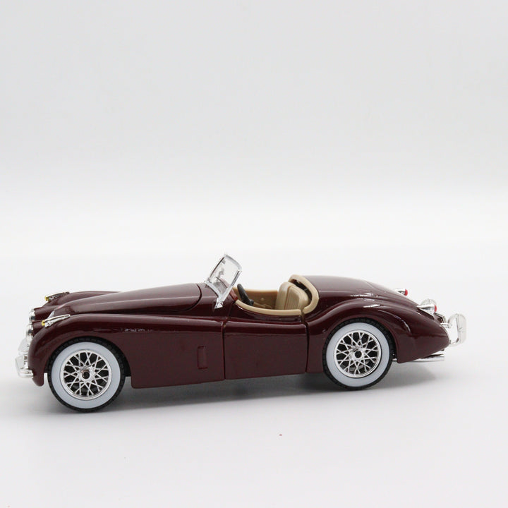 Burago 1951 Jaguar Xk 120|Diecast 1:24 Model Car|Classic Old Car|Vintage Car for Dad|Collectible Metal Burgundy Car for Collectorf or Dad