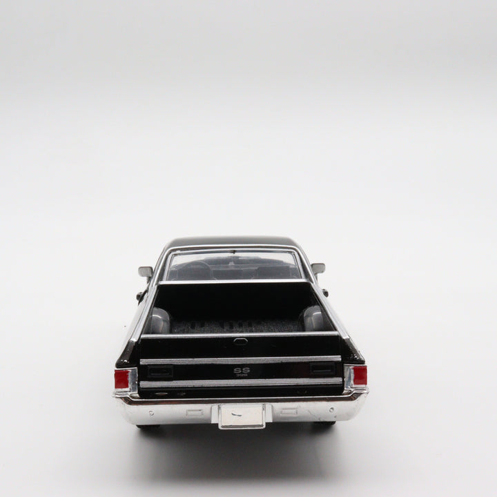 NewRay 1970 Chevrolet EI Camino SS|Muscle Car Collection|Vintage Model Car for Collectors|Classic Metal Car|Scale 1/24 Black Diecast Car