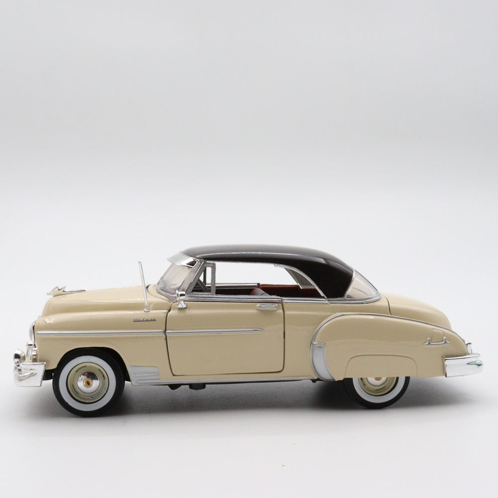 1950 Chevrolet Belair|Scale 1/24 Beige Diecast Car|Vintage Model Old Car for Collectors|Classic Metal Car for Collection|Fathers Day Gift
