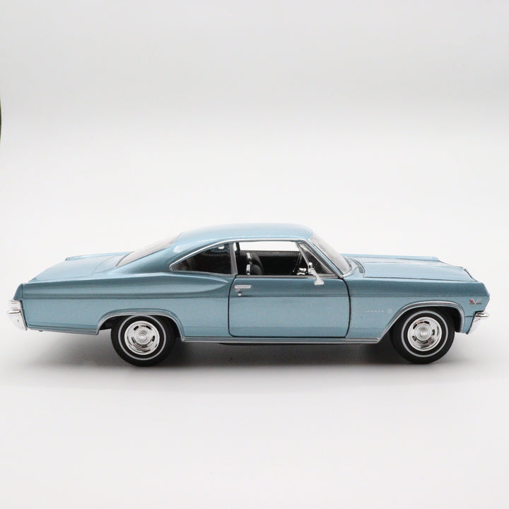 1965 Chevrolet SS 369|Scale 1/24 Vintage Model Car|Welly Diecast Blue Car for Collectors|Classic Old Metal Collection Car|Gift for Father