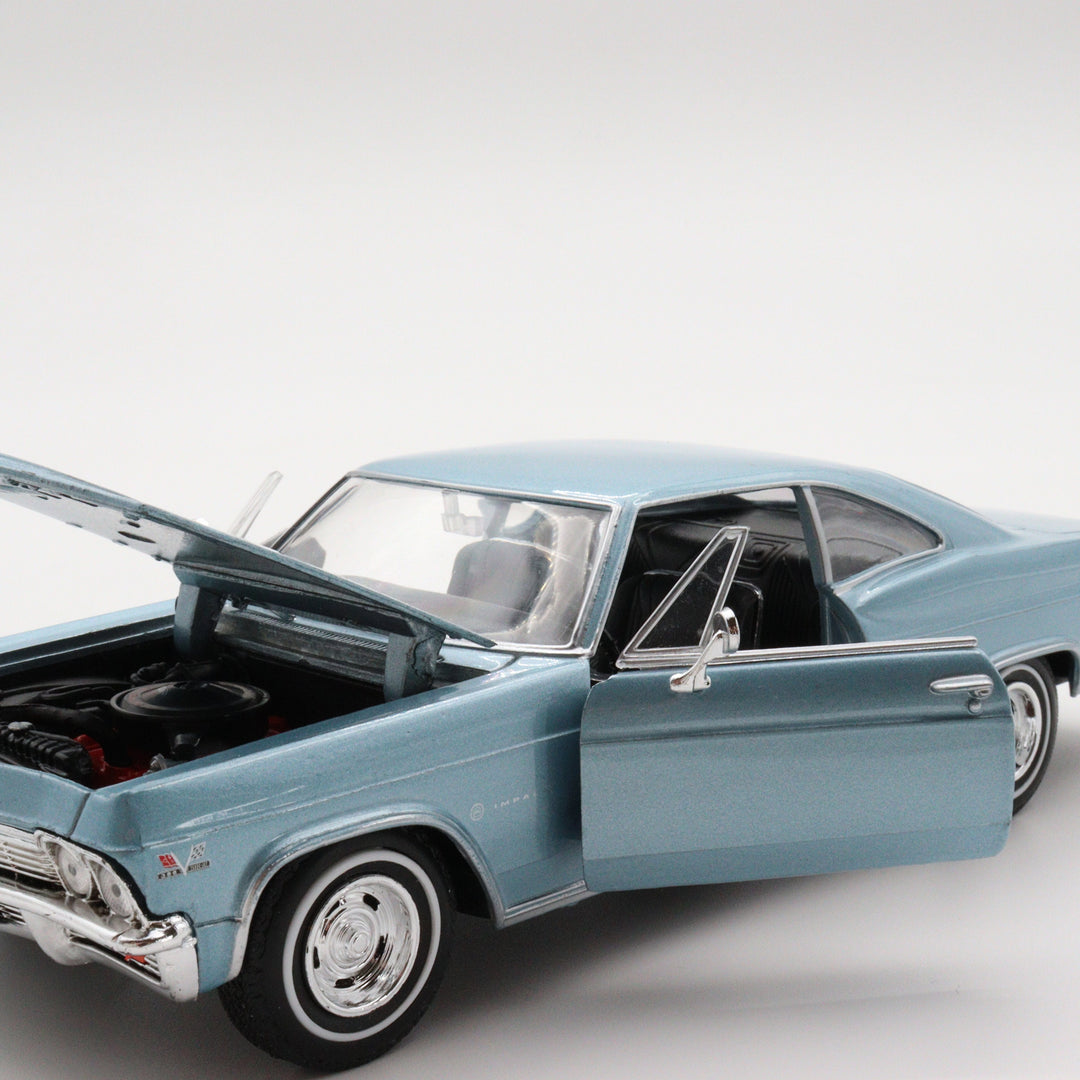 1965 Chevrolet SS 369|Scale 1/24 Vintage Model Car|Welly Diecast Blue Car for Collectors|Classic Old Metal Collection Car|Gift for Father