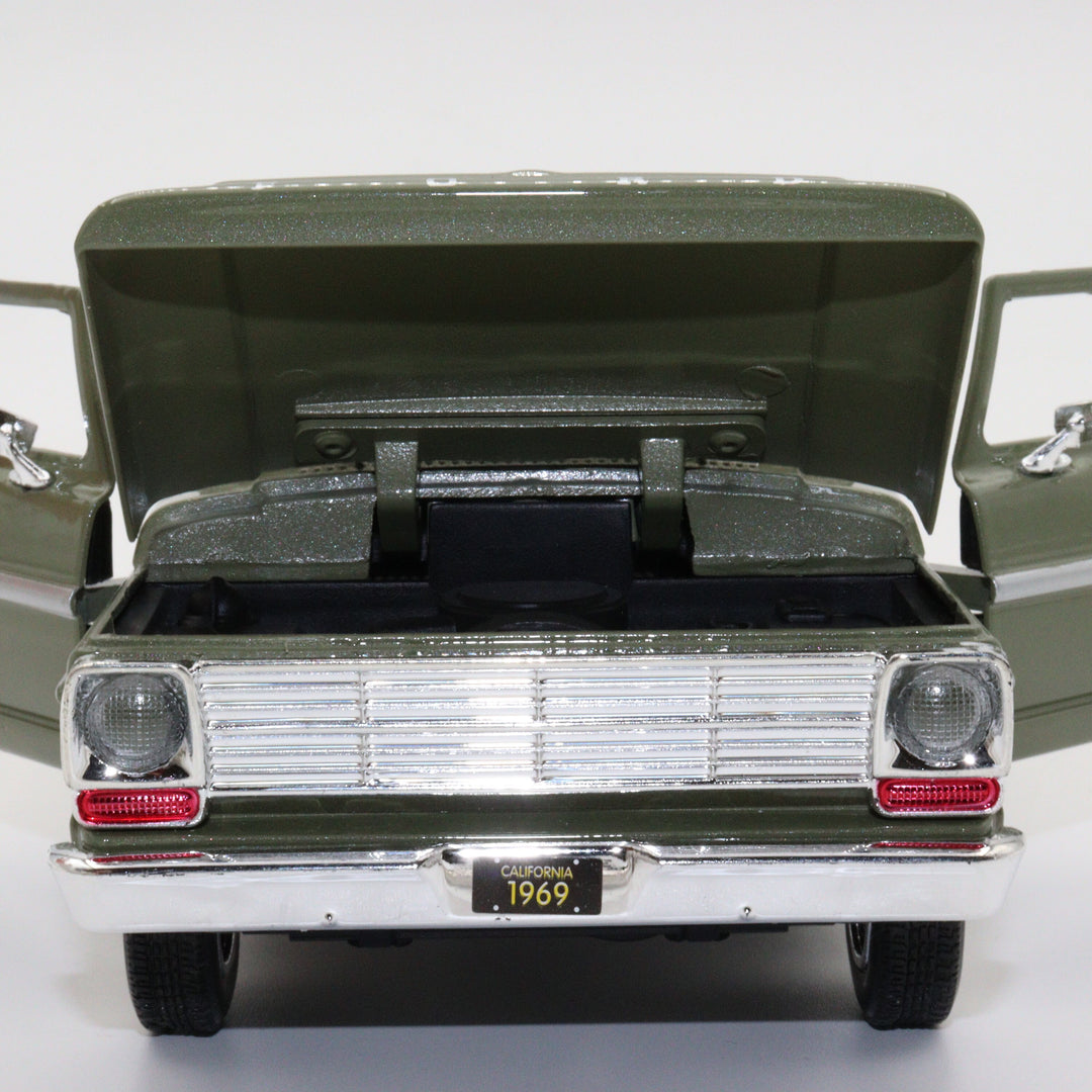 Motormax 1969 Ford F 100|Scale 1/24 Pickup Model Car|Diecast Olive Green Car for Collectors|Classic Old Metal Collection Car|Vintage Gift