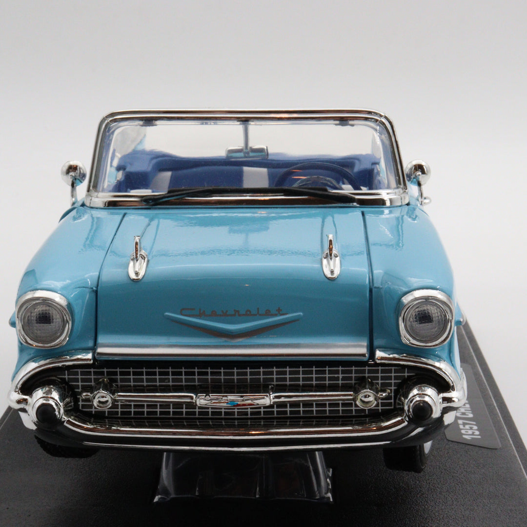 Motormax 1957 Chevy Bel Air|Scale 1/18 Diecast Metal Car Collection|Classic Vintage Model Car|Old Collectible Car|Blue Convertible Car