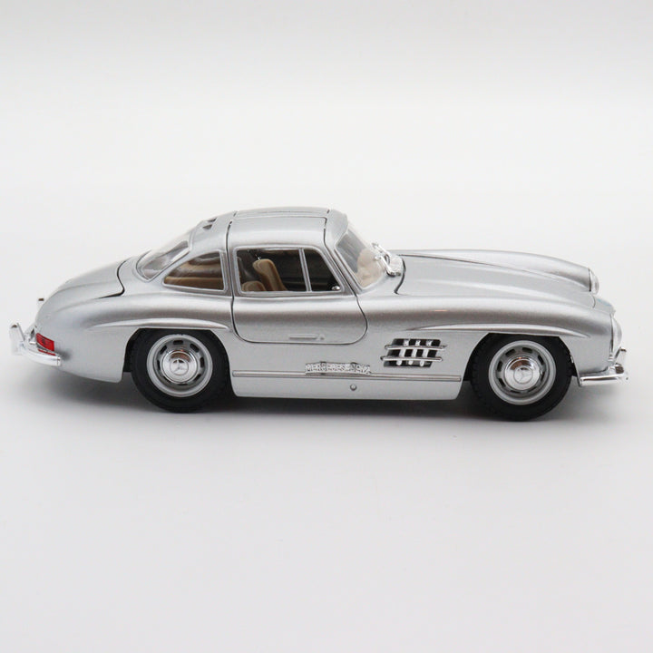 Burago 1954 Mercedes Benz 300 SL|Scale 1/24 Vintage Diecast Car|Classic Gray Convertible Car|Old Model Car for Collectors|Gift for Father