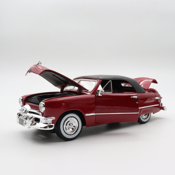Maisto 1950 Ford Model Car|Scale 1/18 Red Diecast Car|Vintage Model Car for Collectors|Classic Metal Collection Car and Toy|Gift for Father