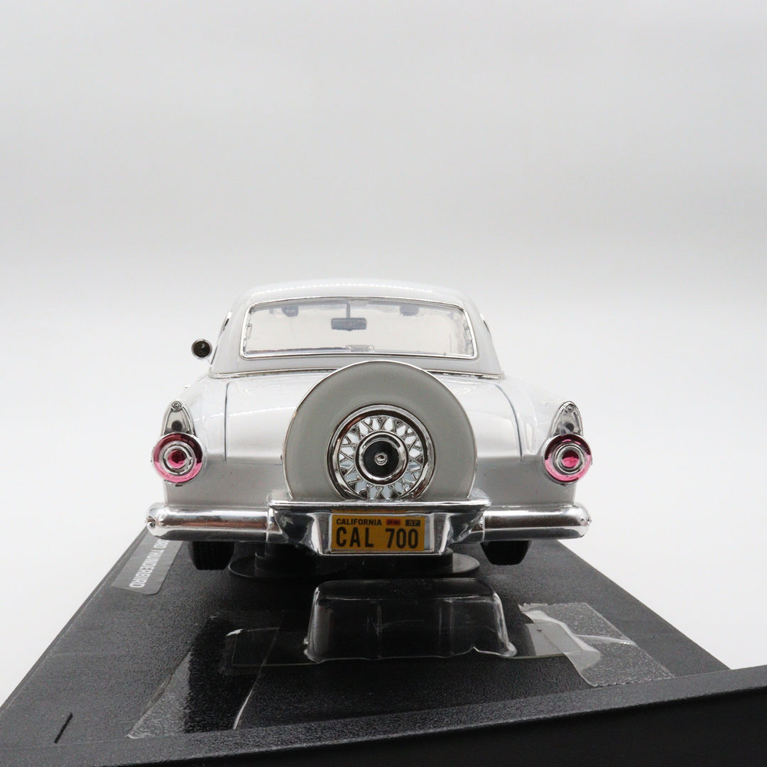 1956 Ford Thunderbird|Scale 1/18 White Diecast Car|Vintage Model Car for Collectors|Classic Convertible Metal Collection Car|Nostalgic Gift