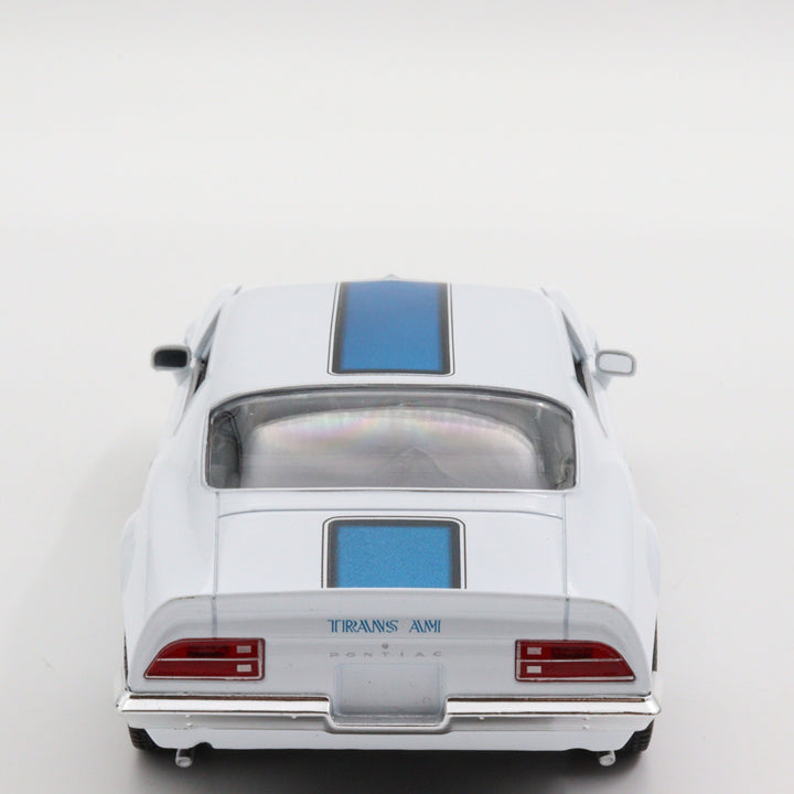 1970 Pontiac Firebird|Scale 1/24 Vintage Diecast for Collectors|Classic Model Car|Collectible Metal Car|Old White Car|Nostalgic Gift for Dad