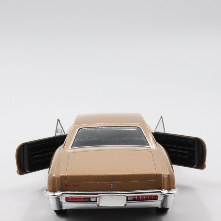 1965 Buick Riviera Gran Sport Diecast Car|Scale 1/24 Classic Car Collection|Old Model Car|Vintage Light Brown Metal Car|Gift for Dad