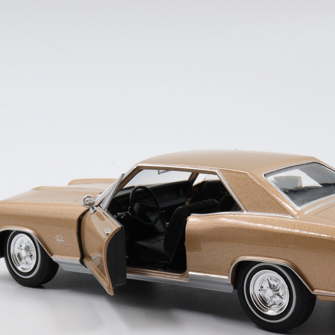 1965 Buick Riviera Gran Sport Diecast Car|Scale 1/24 Classic Car Collection|Old Model Car|Vintage Light Brown Metal Car|Gift for Dad