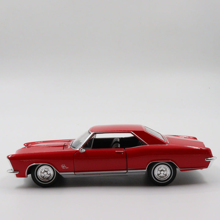 Welly 1965 Buick Riviera Gran Sport|Scale 1/24 Red Diecast Car|Vintage Model Car for Collectors|Old Classic Metal Collection Car for Gift