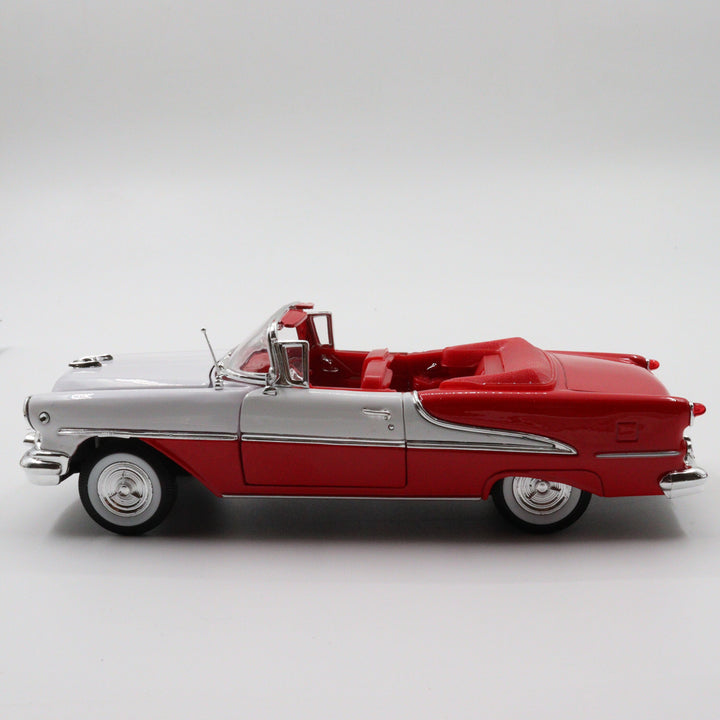 Welly 1955 Oldsmobile Super 88|Scale 1/24 White and Red Diecast Car|Vintage Convertible Model Car|Classic Metal Collection Car for Father