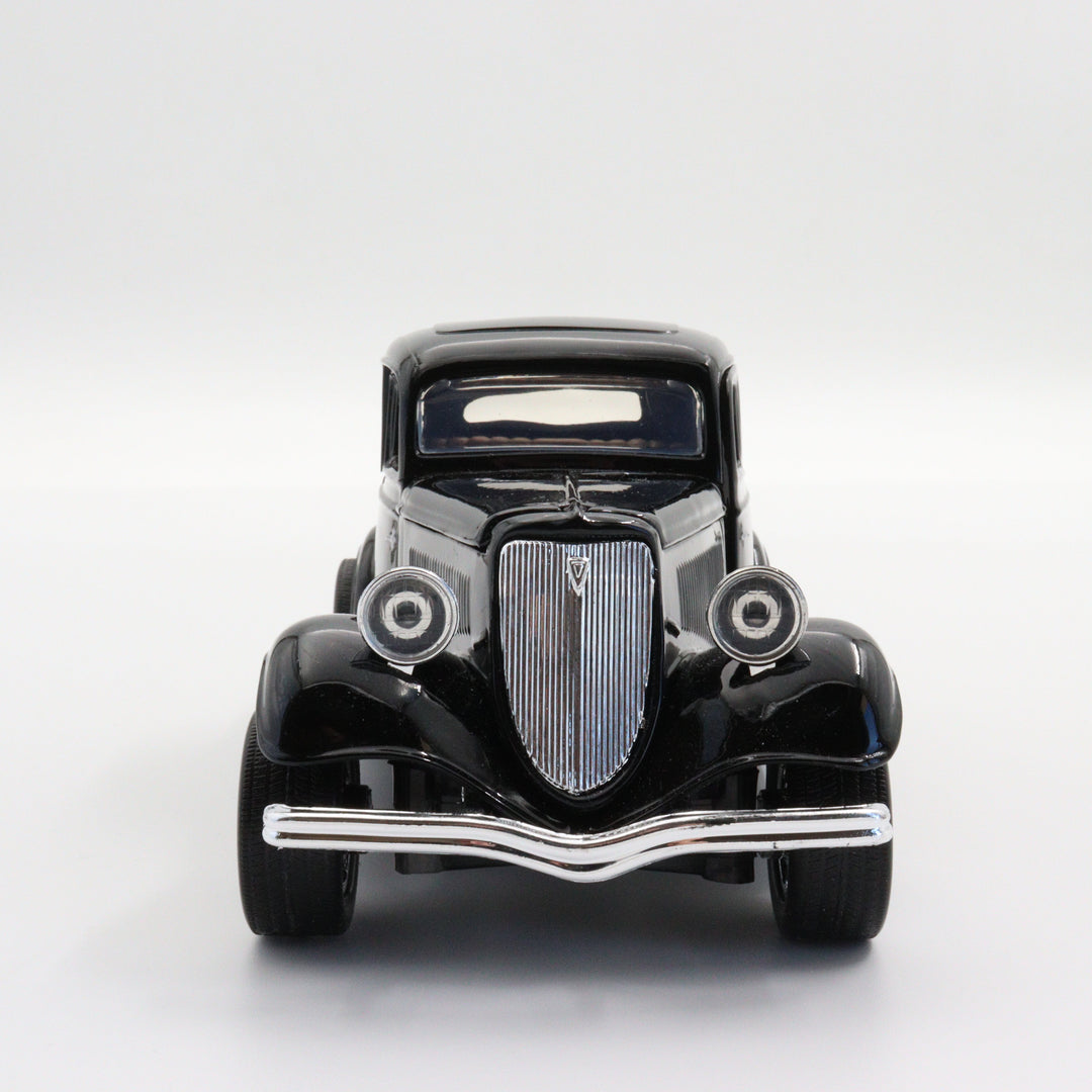1932 Ford Coupe|Scale 1:24 Diecast Vintage Model Car|Classic Old Car|Collectible Metal Black Car for Collectors|Nostalgic Gift for Grandad