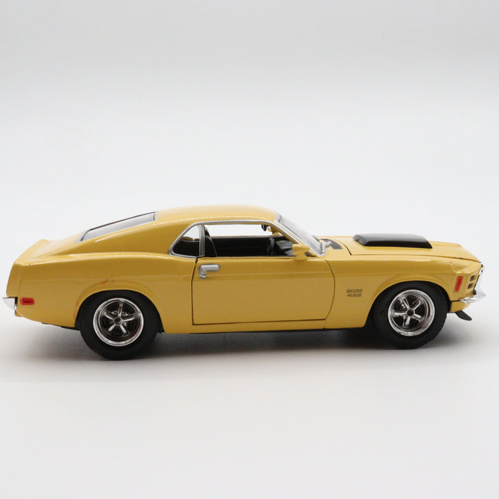 1970 Mustang Boss 429|Scale 1/24 Diecast Car|Vintage Model Yellow Car for Collectors|Classic Old Metal Collection Car|Birthday Gift for Dad