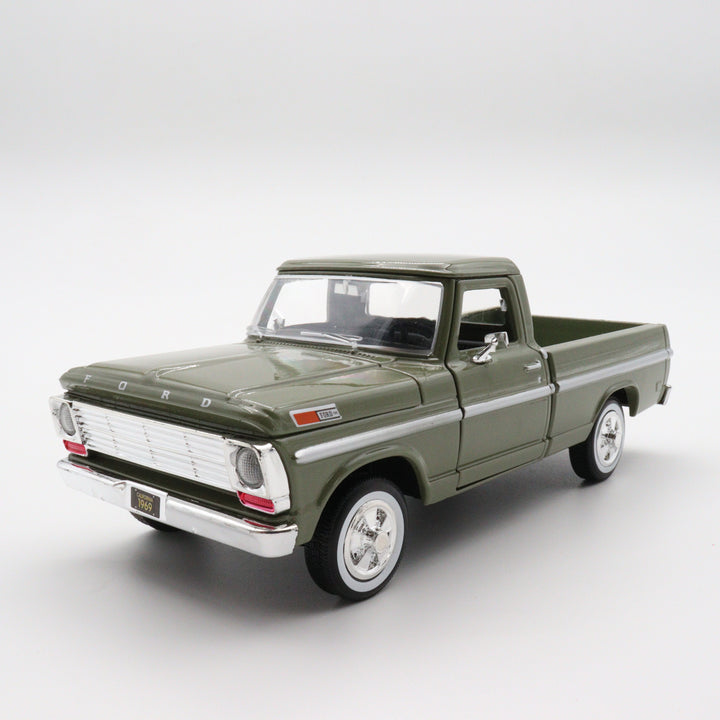 Motormax 1969 Ford F 100|Scale 1/24 Pickup Model Car|Diecast Olive Green Car for Collectors|Classic Old Metal Collection Car|Vintage Gift