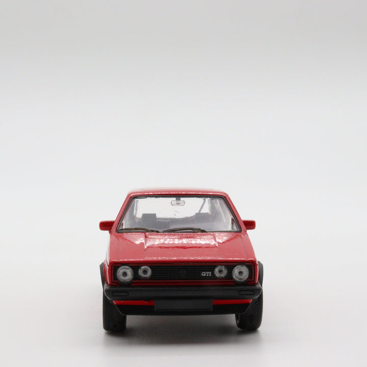 Volkswagen Golf I GTI|Red Diecast Car|Vintage Model Pull Back Car for Collectors|Classic Metal Collection Car for Father|Nostalgic Gift