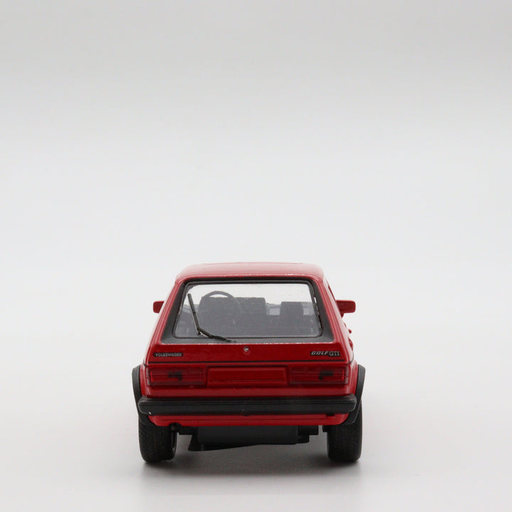 Volkswagen Golf I GTI|Red Diecast Car|Vintage Model Pull Back Car for Collectors|Classic Metal Collection Car for Father|Nostalgic Gift