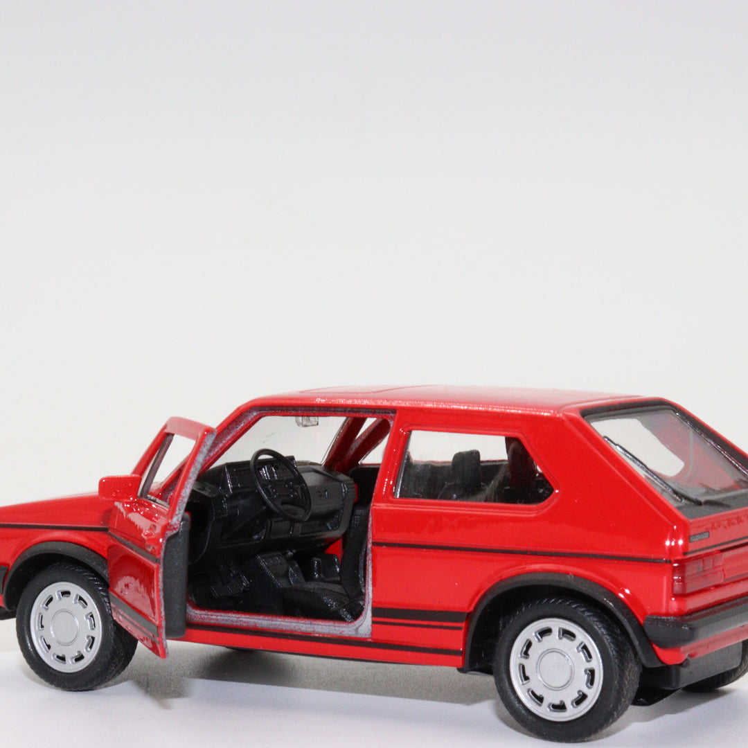 Volkswagen Golf I GTI|Red Diecast Car|Vintage Model Pull Back Car for Collectors|Classic Metal Collection Car for Father|Nostalgic Gift
