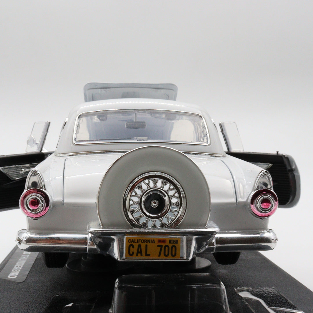 1956 Ford Thunderbird|Scale 1/18 White Diecast Car|Vintage Model Car for Collectors|Classic Convertible Metal Collection Car|Nostalgic Gift