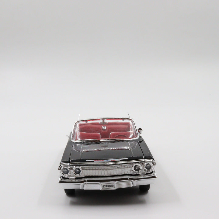 Welly 1963 Chevrolet Impala|Scale 1/24 Black Diecast Car|Vintage Convertible Model Car for Collectors|Classic Metal Collection Car for Dad