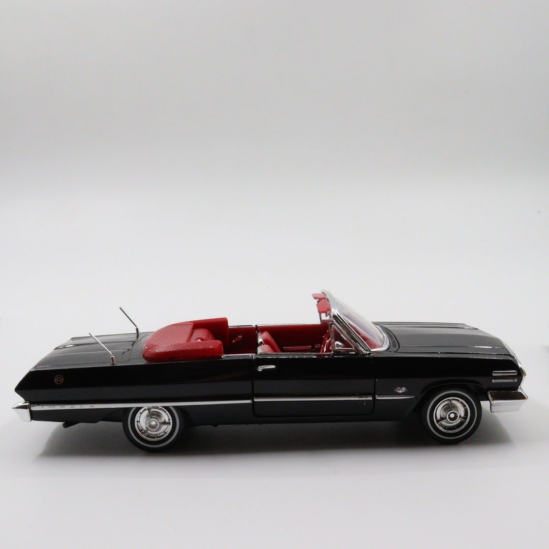 Welly 1963 Chevrolet Impala|Scale 1/24 Black Diecast Car|Vintage Convertible Model Car for Collectors|Classic Metal Collection Car for Dad