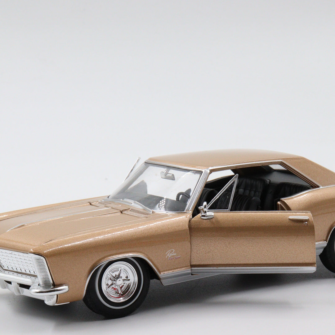 1965 Buick Riviera Gran Sport Diecast Car|Scale 1/24 Classic Car Collection|Old Model Car|Vintage Light Brown Metal Car|Gift for Dad