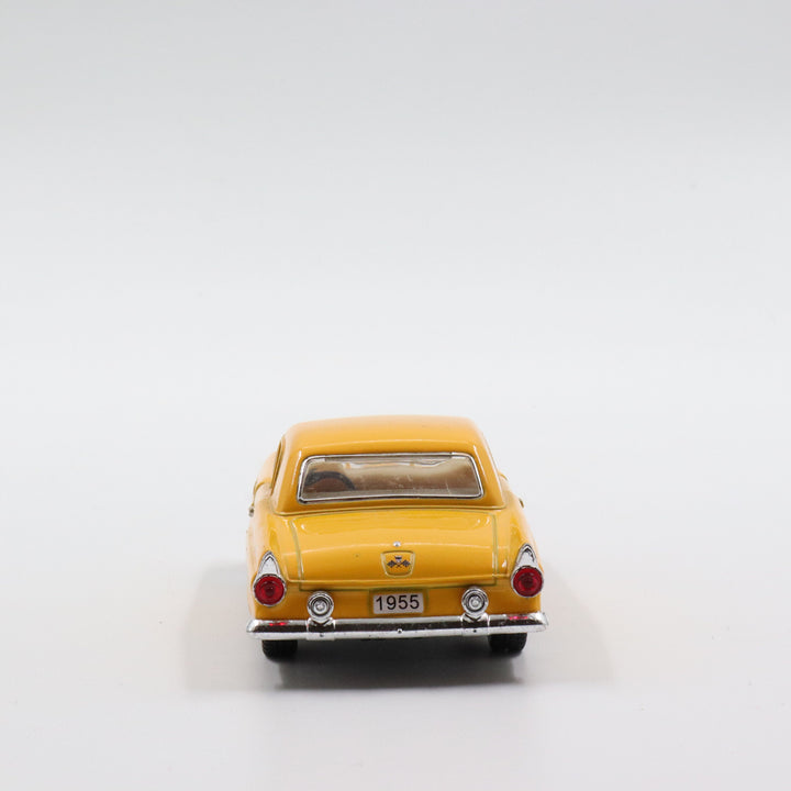 1955 Ford Thunderbird|Scale 1:36 Diecast Classic Car|Vintage Kinsmart Model Car|Collectible Metal Yellow Car for Collectors|Nostalgic Gift