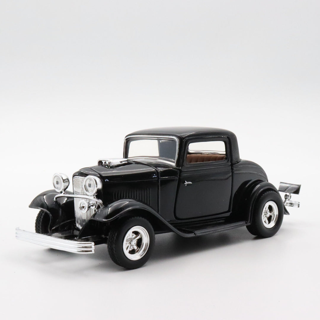 Motormax 1932 Ford Coupe|Scale 1:24 Diecast Classic Car|Vintage Model Car|Collectible Metal Black Car for Collectors|Nostalgic Gift for Dad
