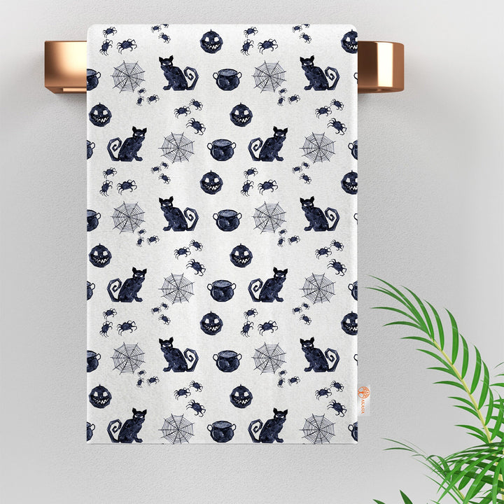 16x24 Halloween Tea Towel|Boo Print Towel|Black Cat Dish Towel|Witch Hat Print Rag|Scary Dishcloth|Autumn Dust Remover and Cleaning Cloth