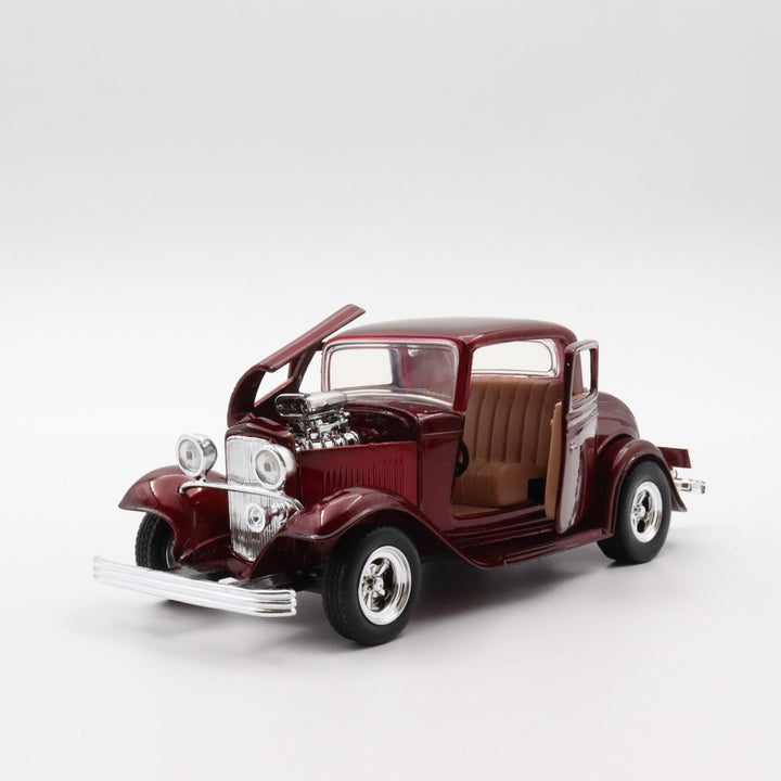 Motormax 1932 Ford Coupe|Scale 1:24 Diecast Classic Car|Vintage Model Car|Collectible Metal Red Car for Collectors|Nostalgic Gift for Dad