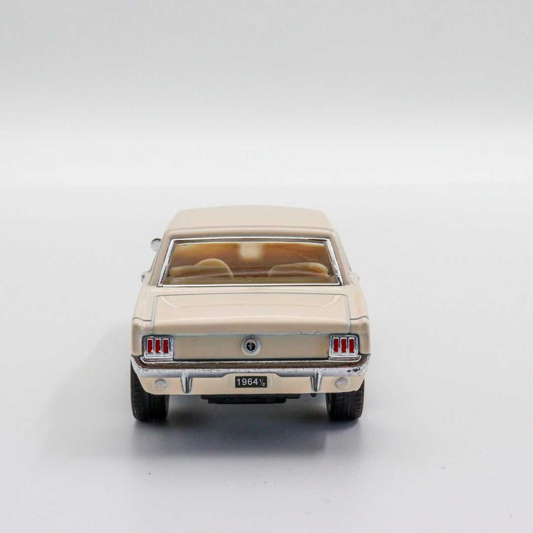 1964 Ford Mustang|Scale 1:36 Diecast Vintage Car|Classic Model Car|Collectible Metal White Car for Collectors|Gift for Dad|Office Accesories