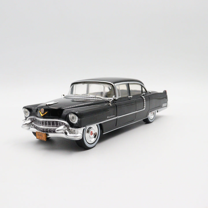 1955 Cadillac Fleetwood Series Model Car|Scale 1/24 Diecast Black Car for Collectors|Classic Metal Automobile|Nostalgic Gift for Father