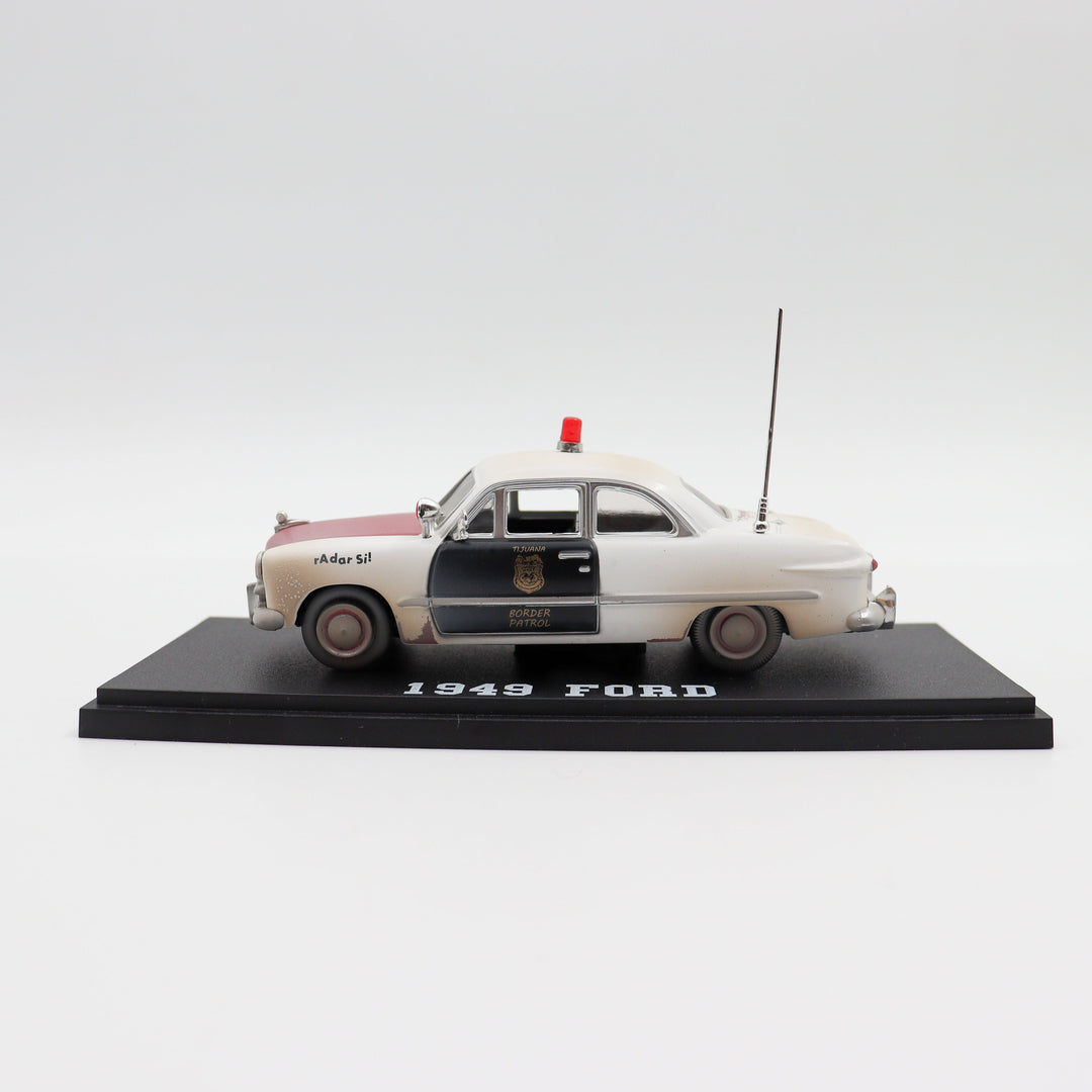 1949 Ford Border Police Model Car|Scale 1/43 Diecast Car for Collectors|Classic Police Car Toy for Boys|Metal Car for Dad|Vintage Style Gift