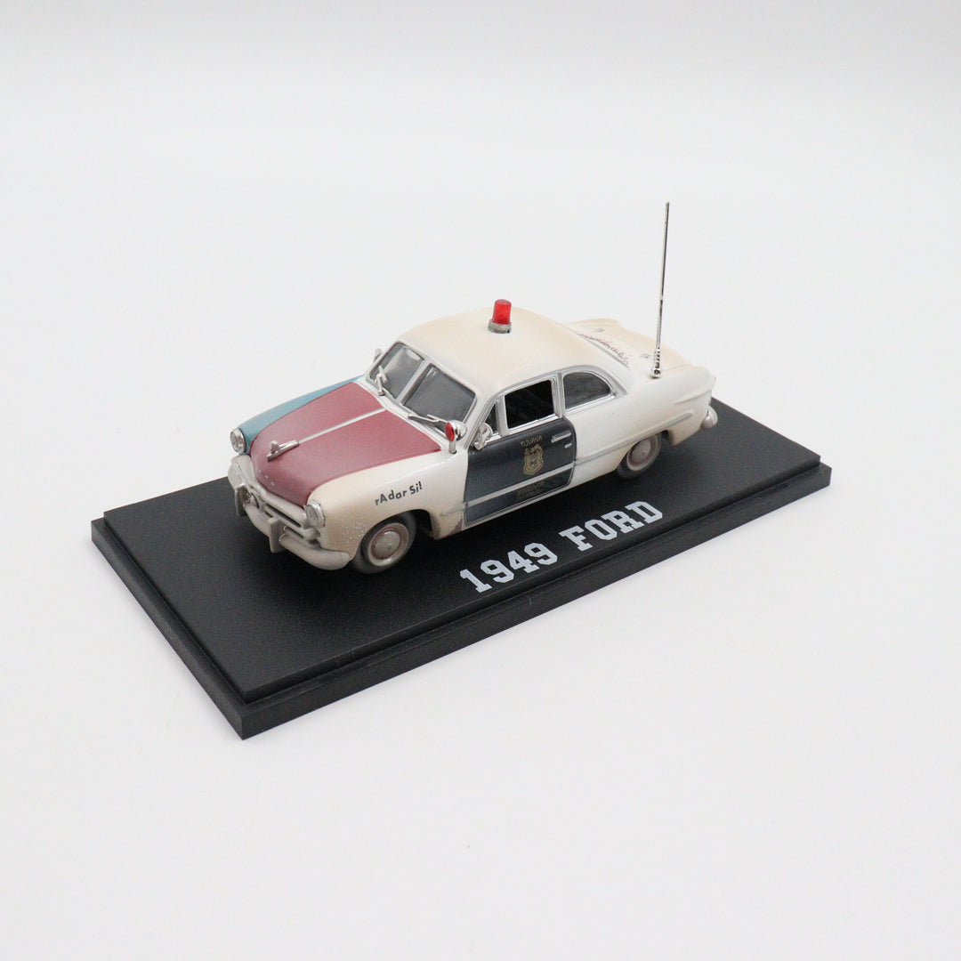 1949 Ford Border Police Model Car|Scale 1/43 Diecast Car for Collectors|Classic Police Car Toy for Boys|Metal Car for Dad|Vintage Style Gift