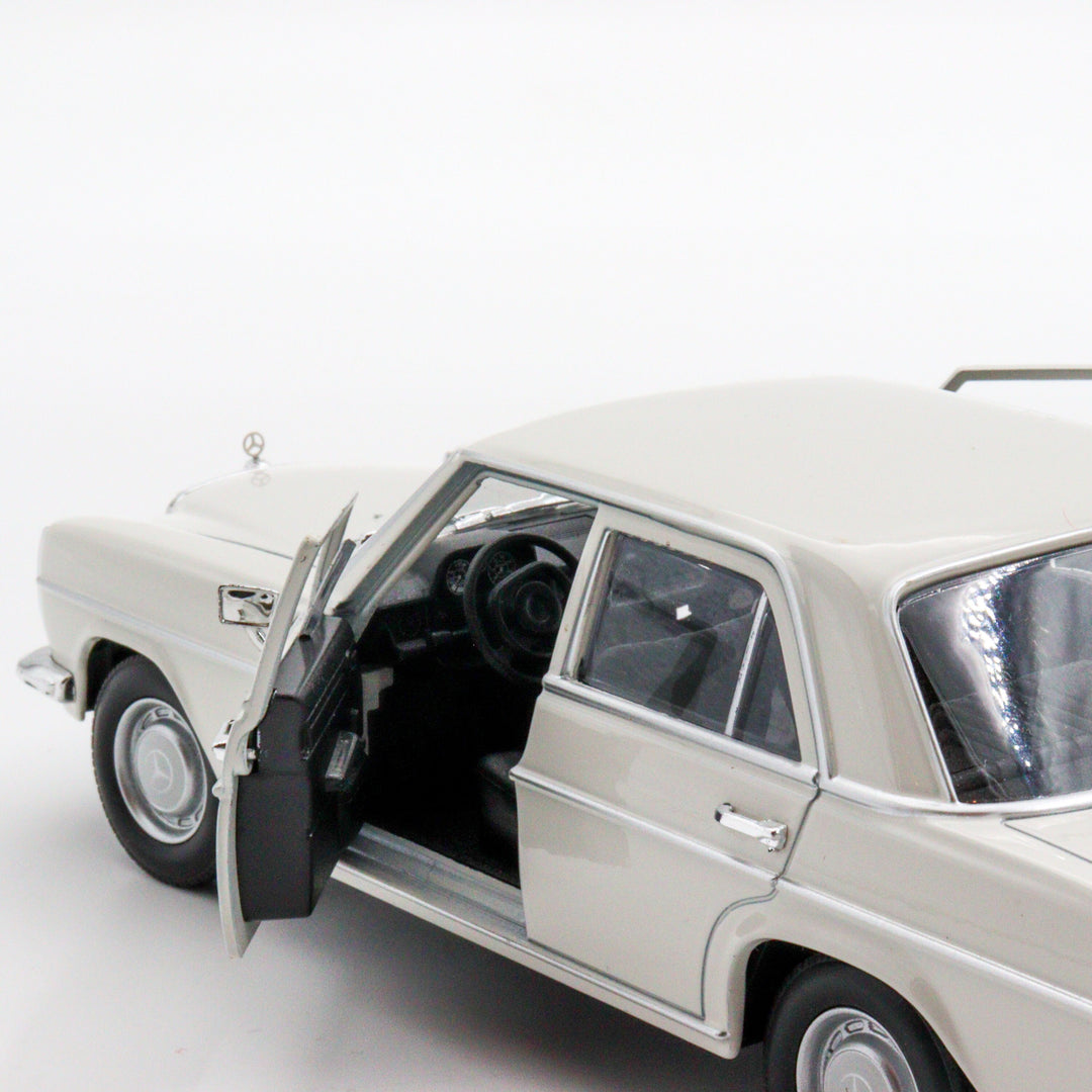 Welly Mercedes Benz 220 Model Car|Vintage Model Collectible Car|Old Classic White Metal Model Toy|Scale 1/24 Diecast Car Collection for Men