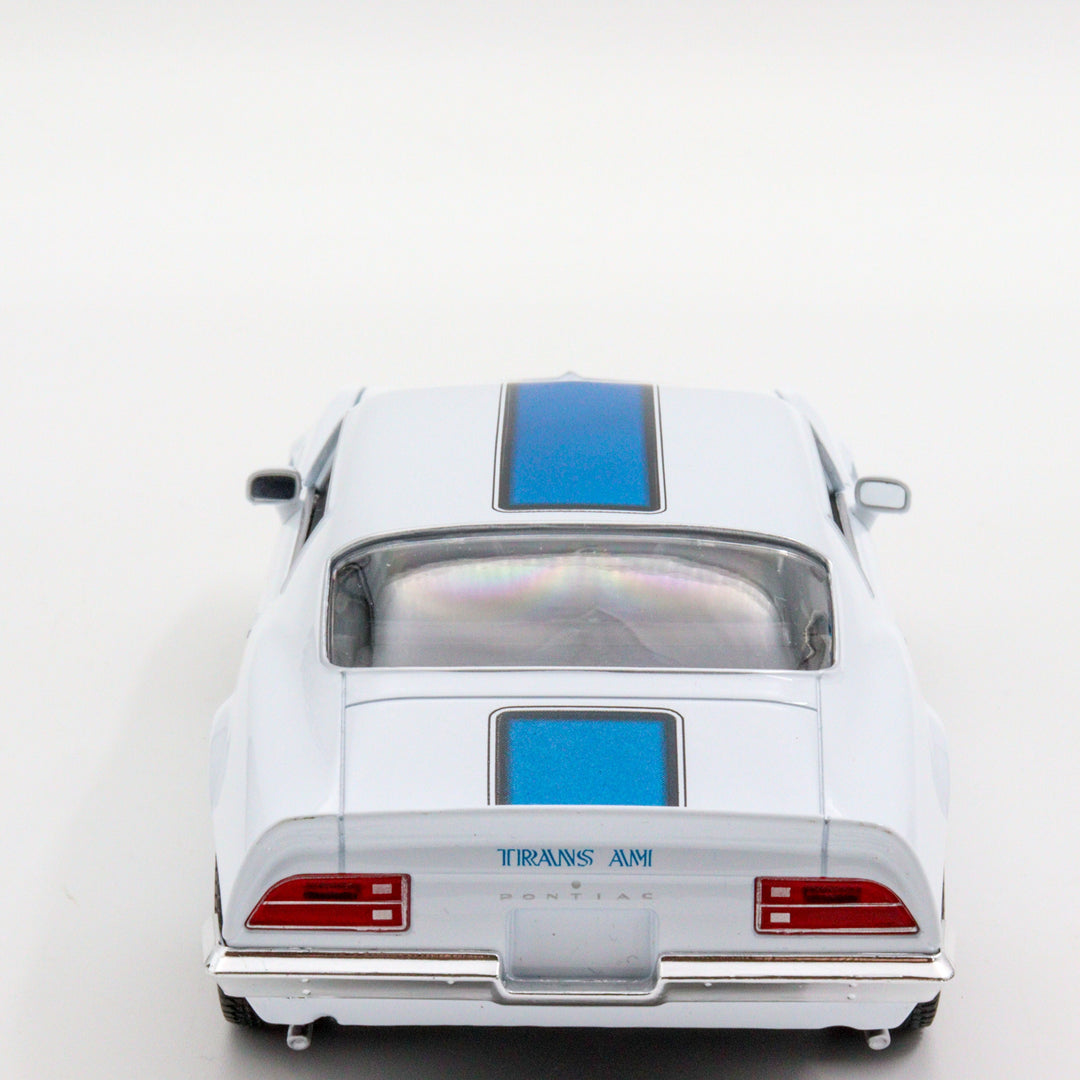 1970 Pontiac Firebird|Scale 1/24 Vintage Diecast for Collectors|Classic Model Car|Collectible Metal Car|Old White Car|Nostalgic Gift for Dad