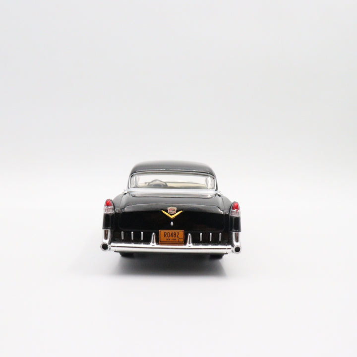 1955 Cadillac Fleetwood Series Model Car|Scale 1/24 Diecast Black Car for Collectors|Classic Metal Automobile|Nostalgic Gift for Father