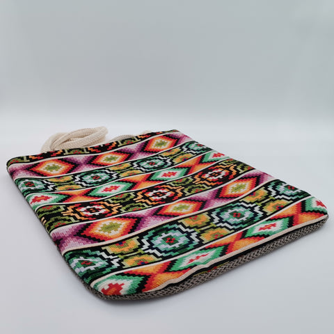 Vintage Style Tapestry Shoulder Bag