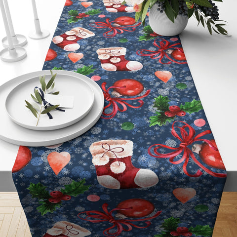 Christmas Table Runners|Winter Trend Table Runner|Xmas Holly Berry Home Decor|Xmas Red Socks Table Decor|Cute Xmas Images Runner Tablecloth