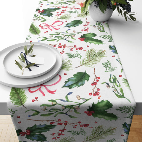 Christmas Table Runners|Winter Trend Table Runner|Xmas Holly Berry Home Decor|Xmas Red Socks Table Decor|Cute Xmas Images Runner Tablecloth
